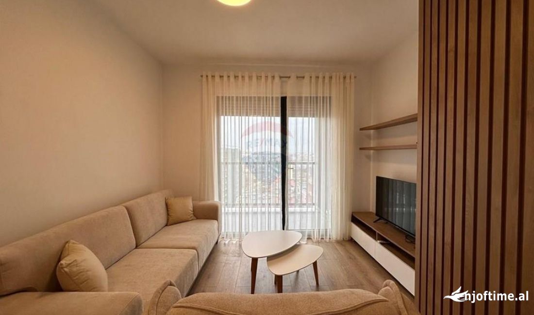 Shtepi me qera Apartament ne Tirane, 1+1, Mobilimi E mobiluar, Pagesa 550  Euro.