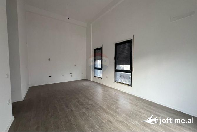 Shtepi ne shitje 2+1 ne Tirane - 169,000 Euro