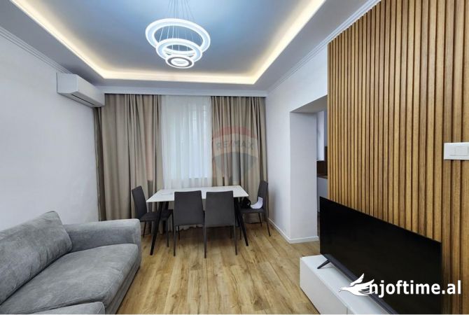 Shtepi me qera 2+1 ne Tirane - 750 Euro