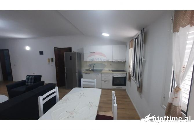 Shtepi ne shitje 1+1 ne Tirane - 150,000 Euro