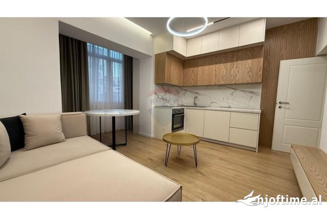 Shtepi me qera 2+1 ne Tirane - 650 Euro