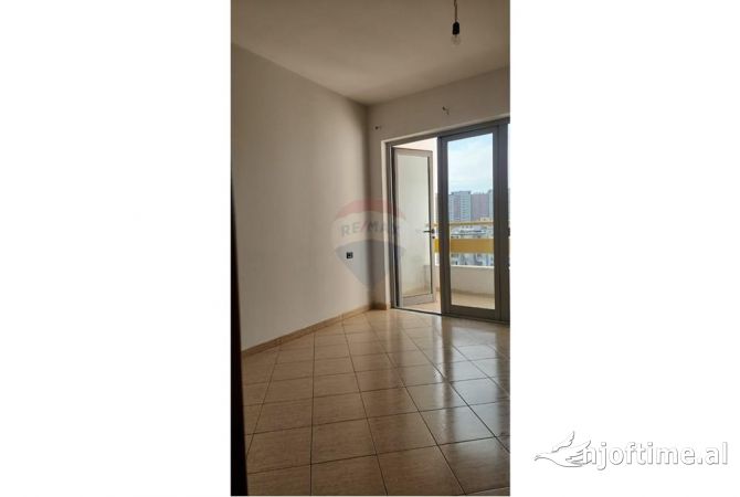 Shtepi me qera 2+1 ne Tirane - 500 Euro