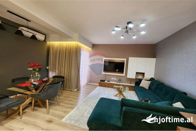 Shtepi me qera 2+1 ne Tirane - 700 Euro