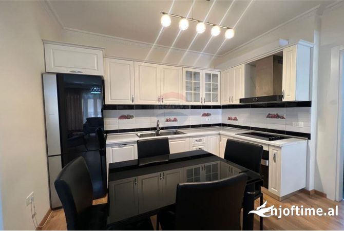 Shtepi me qera 1+1 ne Tirane - 650 Euro