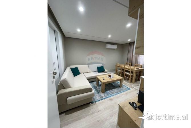 Shtepi me qera 1+1 ne Tirane - 500 Euro