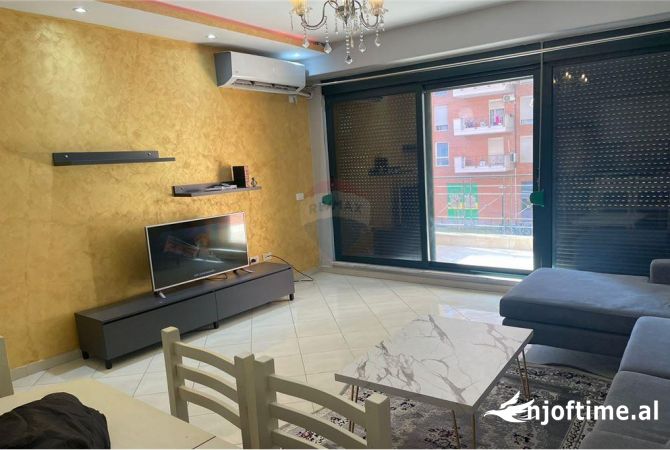 Shtepi me qera 1+1 ne Tirane - 600 Euro