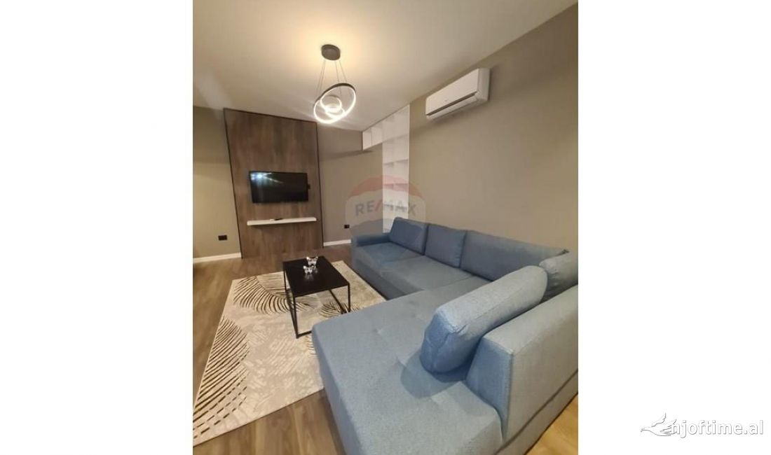 Shtepi me qera Apartament ne Tirane, 1+1, Mobilimi E mobiluar, Pagesa 600  Euro.