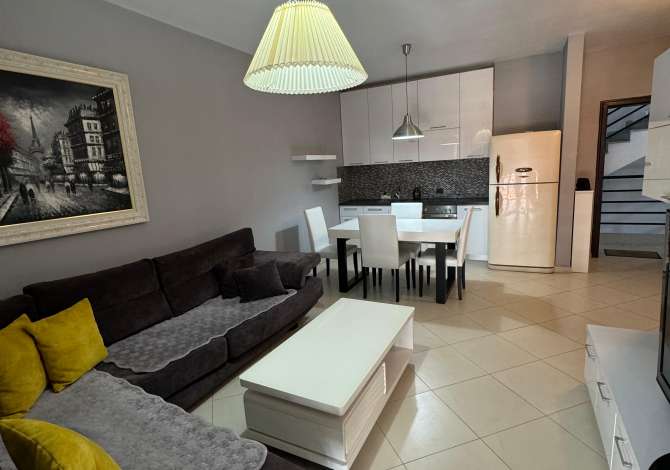 Shtepi me qera 2+1 ne Tirane - 450 Euro