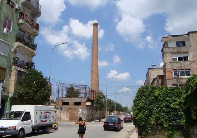 Shtepi me qera 2+1 ne Tirane - 451 Euro
