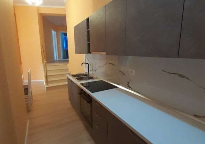 Shtepi me qera 2+1 ne Tirane - 550 Euro
