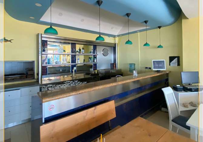 Ambient biznesi me qera 2+1 ne Durres - 15,000 Euro
