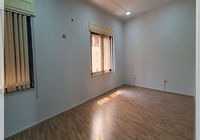 Business Property for Rent 3+1 in Durres - 250 Euro