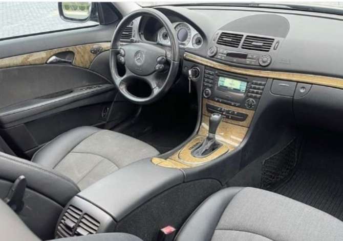 Jepet me qera Mercedes-Benz E-Class duke filluar nga 35 euro dita