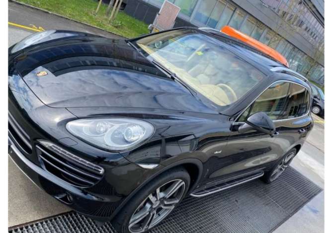 Noleggio Auto  a Tirana - 130 Euro