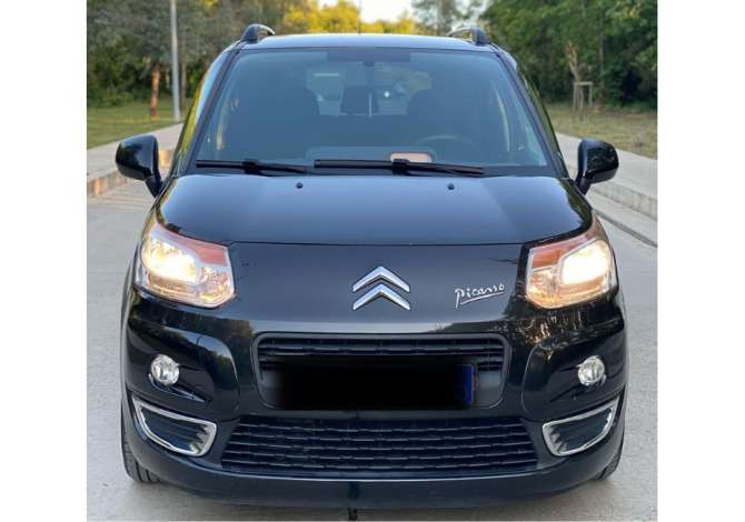 Noleggio Auto  a Tirana - 25 Euro