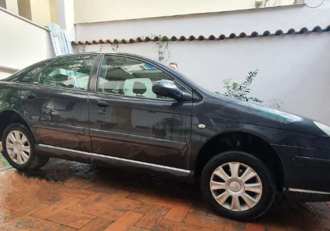Noleggio Auto  a Tirana - 25 Euro