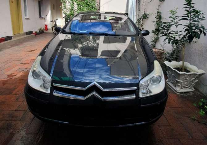 Noleggio Auto  a Tirana - 25 Euro