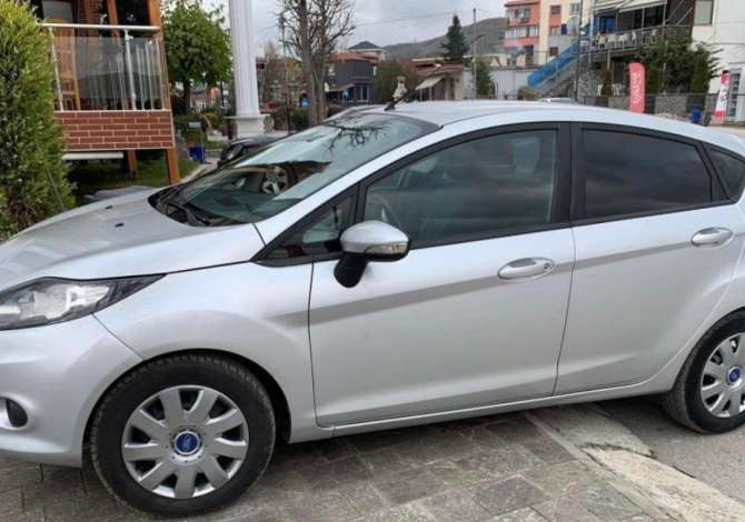 Makina me qera ne Korce - 35 Euro