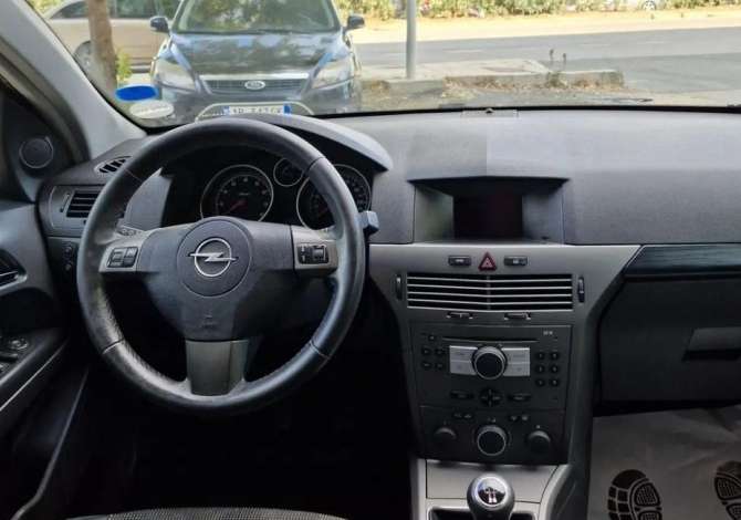 Noleggio Auto  a Valona - 25 Euro