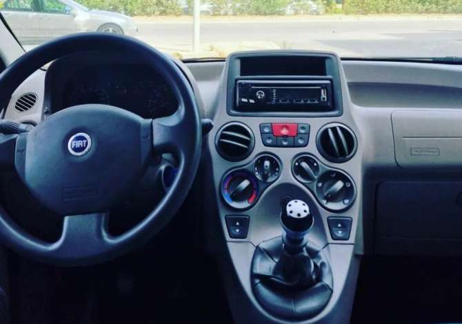 Noleggio Auto  a Valona - 25 Euro