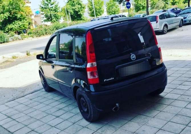 Jepet me Qera makina Fiat Panda duke filluar nga 25 Euro