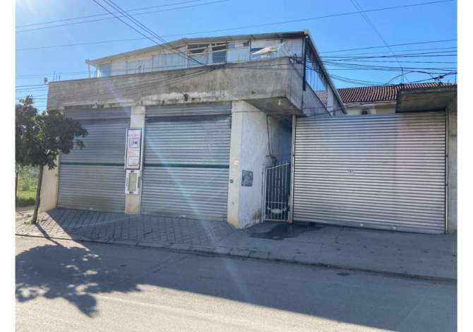 Business Property for Rent 4+1 in Tirana - 350 Euro
