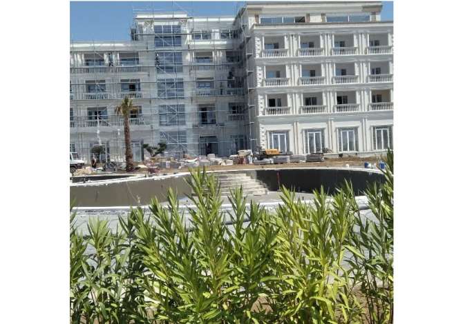 Punime gipsi ju ofron sherbime si lyerje, punime gipsi, grafiato, rikonstruksione etj.