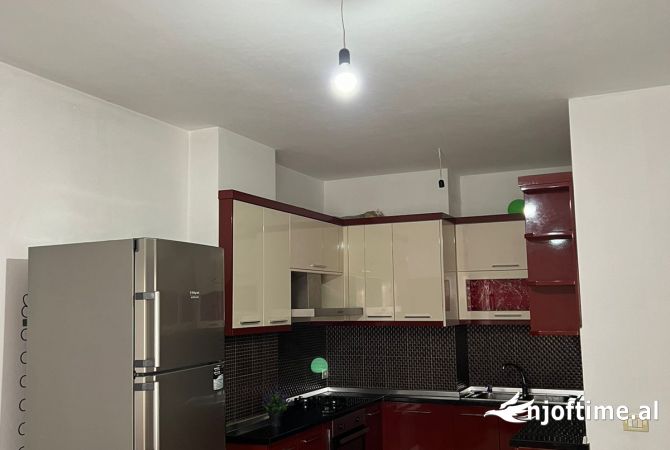 Shtepi me qera 2+1 ne Tirane - 500 Euro
