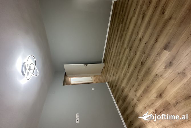 Shtepi ne shitje 2+1 ne Tirane - 187,500 Euro