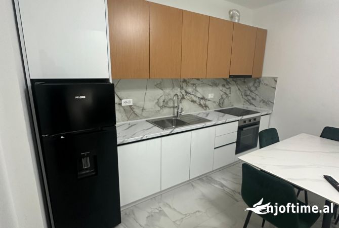Shtepi me qera 1+1 ne Tirane - 450 Euro
