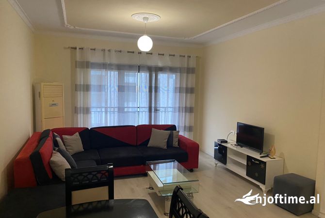 Shtepi me qera 2+1 ne Tirane - 600 Euro