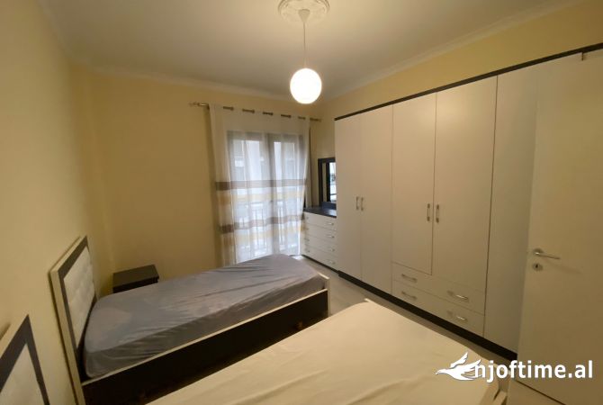 Shtepi me qera 2+1 ne Tirane - 600 Euro