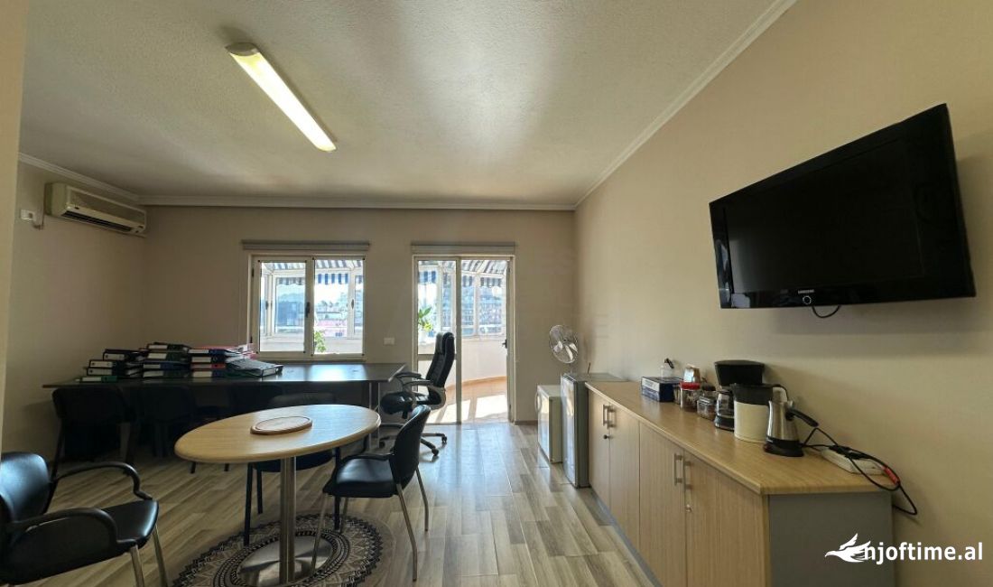 Apartment for rent in Tirana 2+1, Furnished