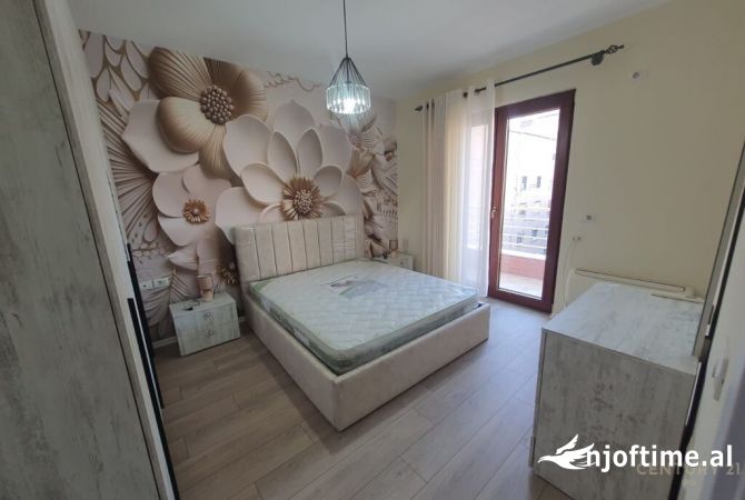 Shtepi me qera 2+1 ne Tirane - 850 Euro
