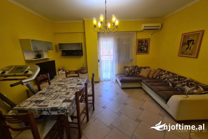 Shtepi ne shitje 2+1 ne Tirane - 180,000 Euro