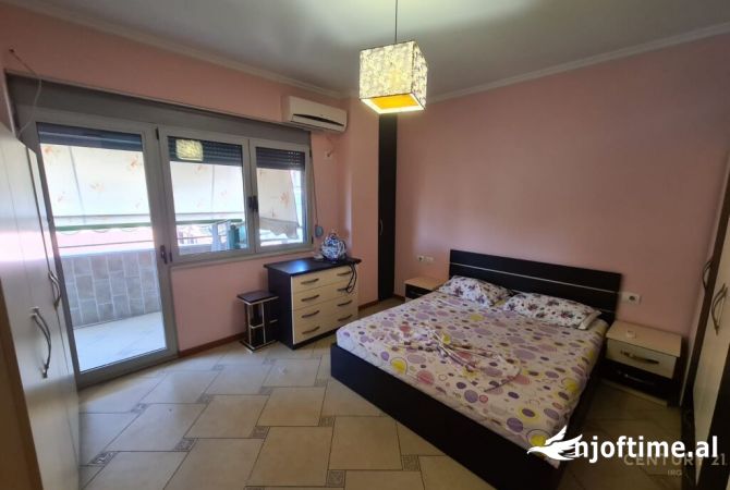 Shtepi ne shitje 2+1 ne Tirane - 180,000 Euro
