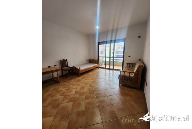 Shtepi ne shitje 2+1 ne Tirane - 163,000 Euro