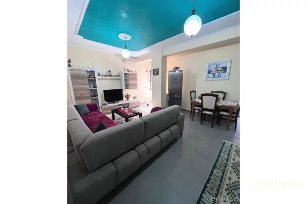 Casa in affitto 2+1 a Tirana - 60,000 Leke