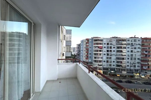 Shtepi me qera Apartament ne Tirane, 2+1, Mobilimi E mobiluar, Pagesa 550  Euro.