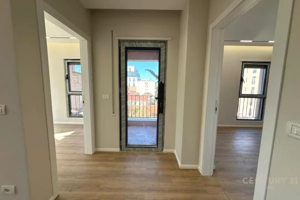 Shtepi ne shitje 2+1 ne Tirane - 210,000 Euro