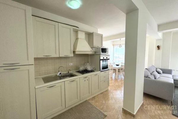 Shtepi ne shitje 2+1 ne Tirane - 215,000 Euro