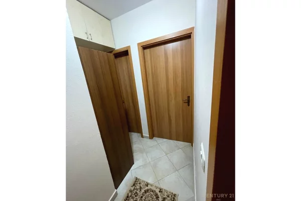 Shtepi me qera Apartament ne Tirane, 2+1, Mobilimi E mobiluar, Pagesa 600  Euro.