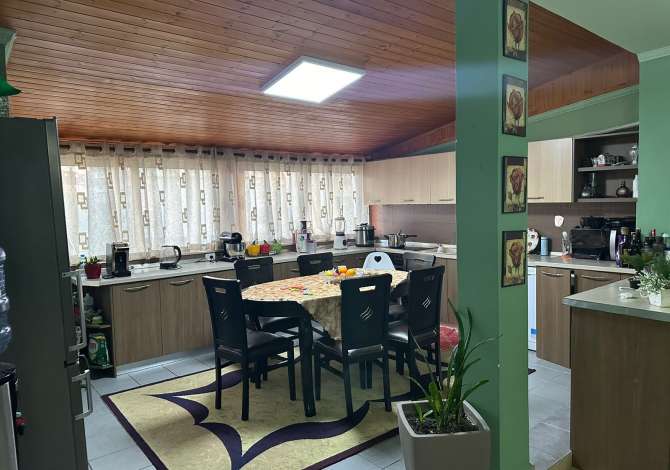 Shtepi ne shitje 3+1 ne Tirane - 185,000 Euro