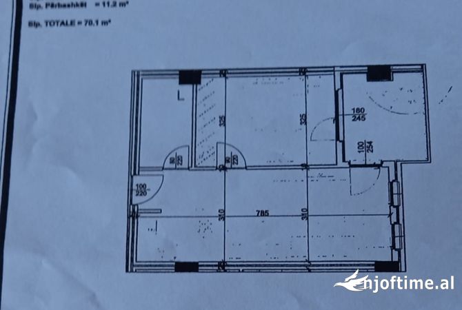 Shtepi ne shitje Apartament ne Tirane, 1+1, Mobilimi Bosh, pa mobiluar, Pagesa 105,000  Euro.