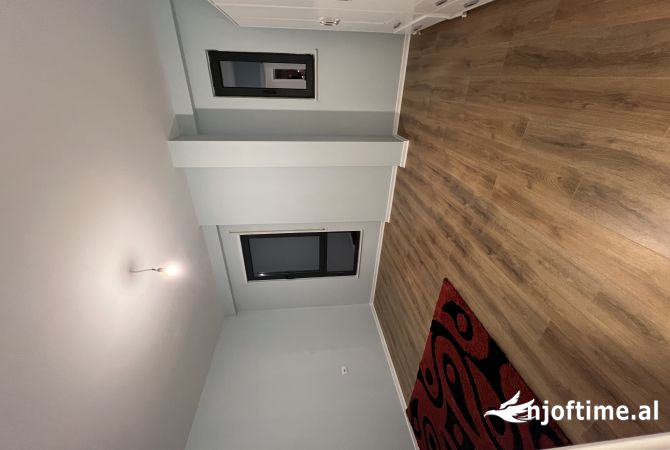 Shtepi me qera 2+1 ne Tirane - 700 Euro