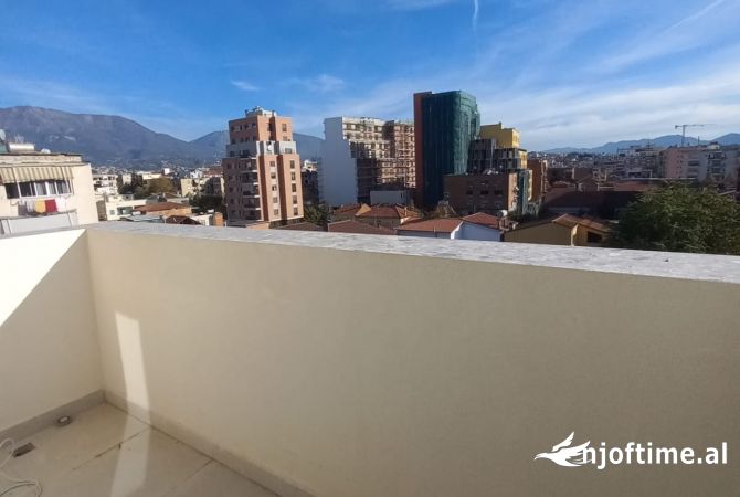 Shtepi ne shitje 3+1 ne Tirane - 320,000 Euro