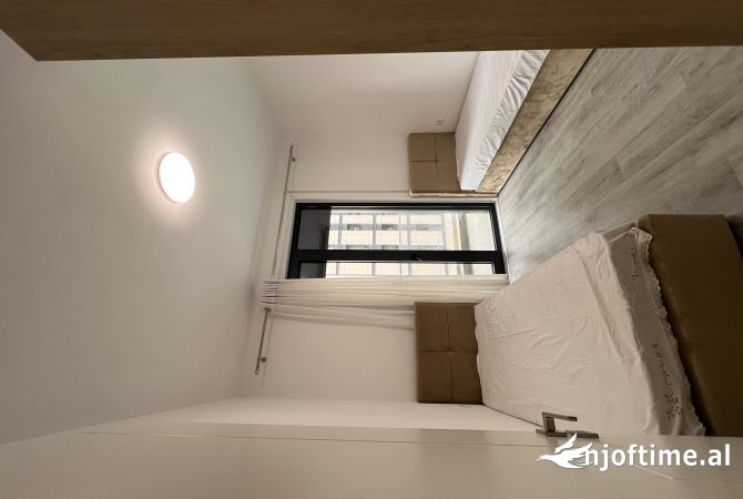 Shtepi me qera Apartament ne Tirane, 2+1, Mobilimi E mobiluar, Pagesa 650  Euro.