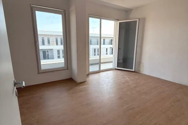 Shtepi ne shitje 2+1 ne Tirane - 135,000 Euro