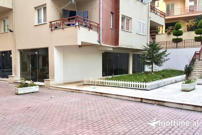 Ambient biznesi ne shitje 1+1 ne Tirane - 159,000 Euro
