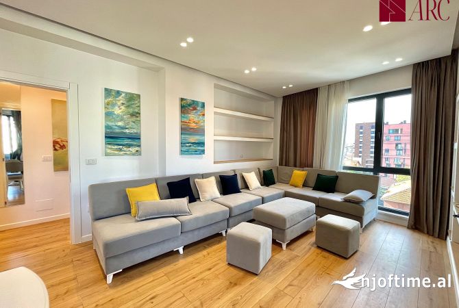 Shtepi ne shitje 2+1 ne Tirane - 300,000 Euro
